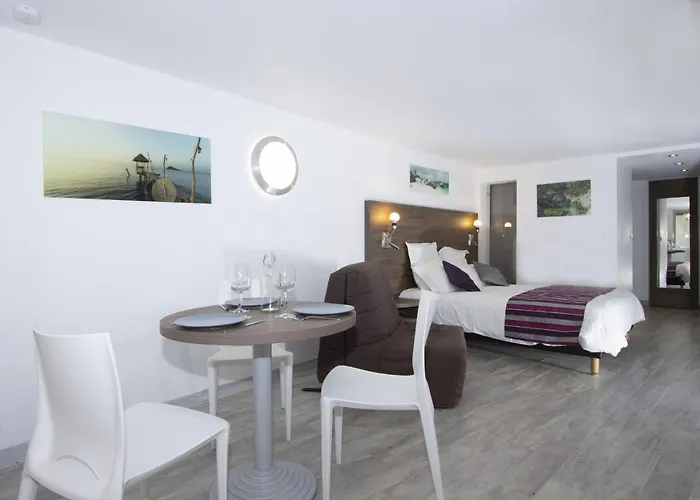 Moutte * Saint-Cyr-sur-Mer